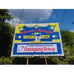 tempat custom karangan bunga di jogja siap antar cepat