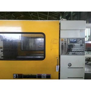instalasi dan service injection molding machine