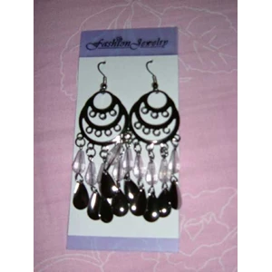 anting batu kristal