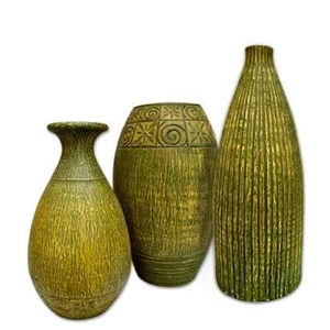 vases, pot with antique style / pot, vas gerabah