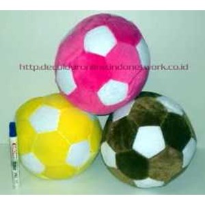 boneka bola kerincing