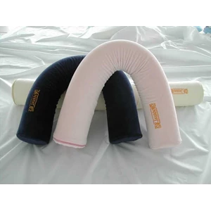 javan twist pillow