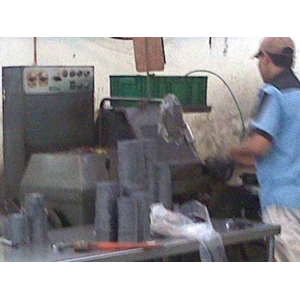 kerja sama dalam hal manufaktur spare part motor dan komponen lainnya