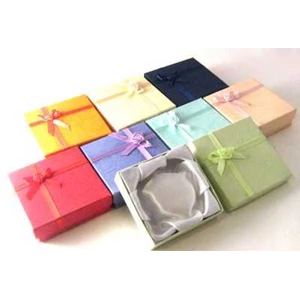 pastel square paper box -bangle/ bracelet