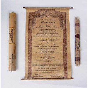 undangan gulung bambu