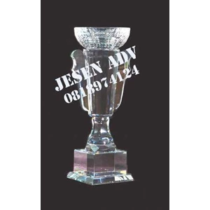 sedia trophy crystal