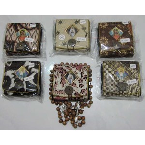 rosario kayu dompet batik ( 41 cm)