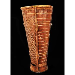 4. keranjang rotan tangkin