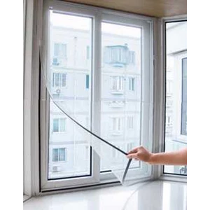 magnetic insect screen