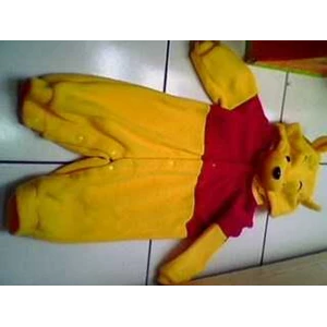 baju kostum winnie the pooh