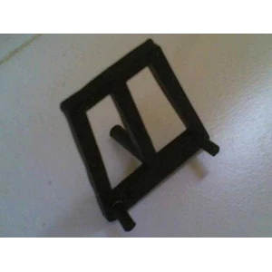 plastik untuk kaki miniatur gitar