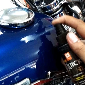 pembersih pengilap motor multiguna primo quick shine motorcycle 120ml