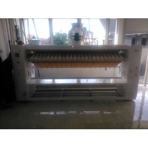 mesin roll ironner ( setrika sprai )