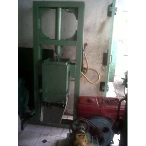 mesin peras kopra ( mesin peras minyak kopra )