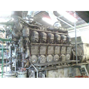perawatan gent set .alat berat proyek