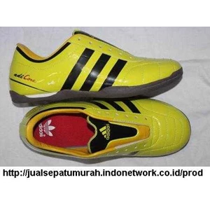 sepatu futsal adidas adicore kuning-hitam ( uk 39-43)