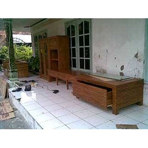 meja untuk kursi tamu
