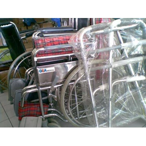 kursi roda anak