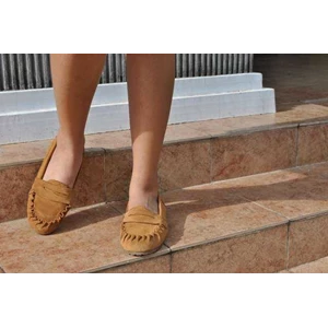 girls loafer