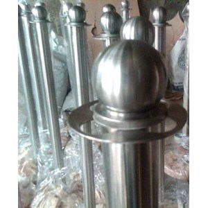 tiang antrian stainless