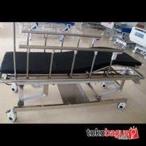 hydraulic stretcher bed