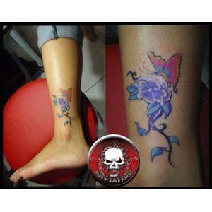 flower tattoo