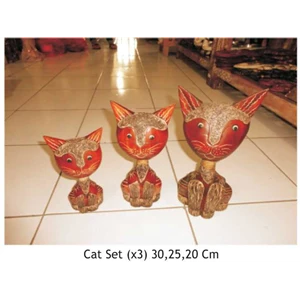 cat in set