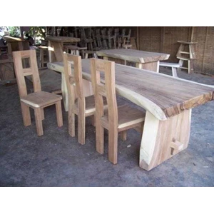 kursi antik kayu meh