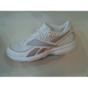 sepatu tenis reebok sonaria ( original )