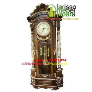 almari jam hias