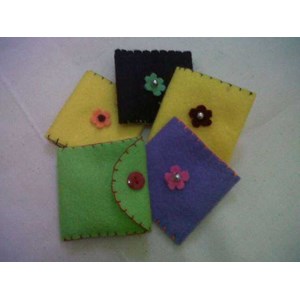 dompet mungil