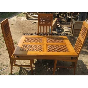 kursi makan balero cengkeh