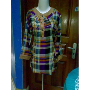 baju atasan kotak biru