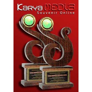 plakat kayu 002