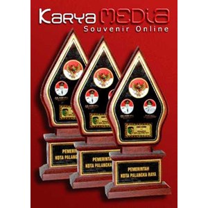 plakat kayu 007