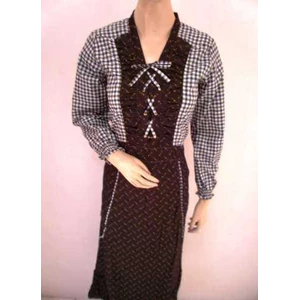 gamis silky kotak