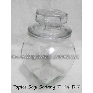 toples segi sedang