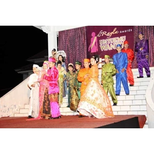 kebaya pengantin