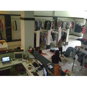baju branded jogja