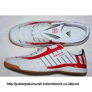 sepatu futsal adidas predator senopati putih-merah ( uk 39-43)