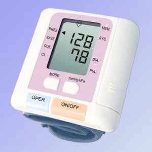 wrist blood pressure monitor bpm822