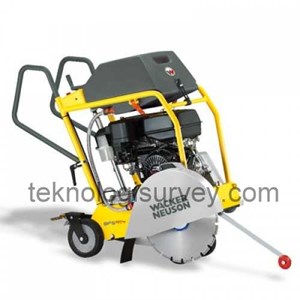 mesin pemotong aspal, concrete cutter wacker neuson bfs 130 rm
