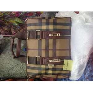 tas burberry 100080
