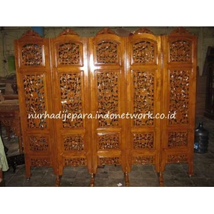 sekat ruang jati mawar.mpb790