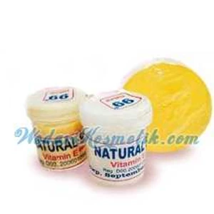 cream natural 99 vitamin e plus