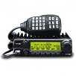 icom ic-2200 radio rig