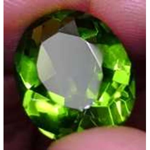 5.60 cts. fabulous natural earth mined rare aaaaa green tektite moldavite oval