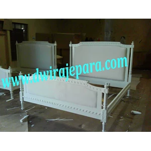 jepara furniture mebel minimalis bed style by cv.dwira jepara furniture indonesia.