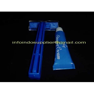 shaving kit