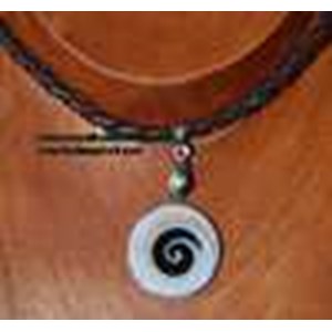 shell pendants indonesia / liontin kerang stainless motif spiral dari indonesia